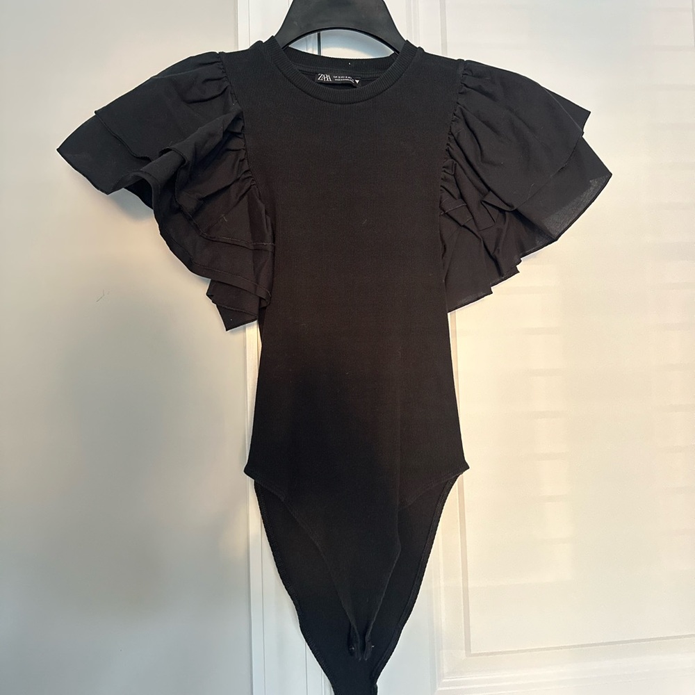 Zara Black Ruffle Sleeve Bodysuit
